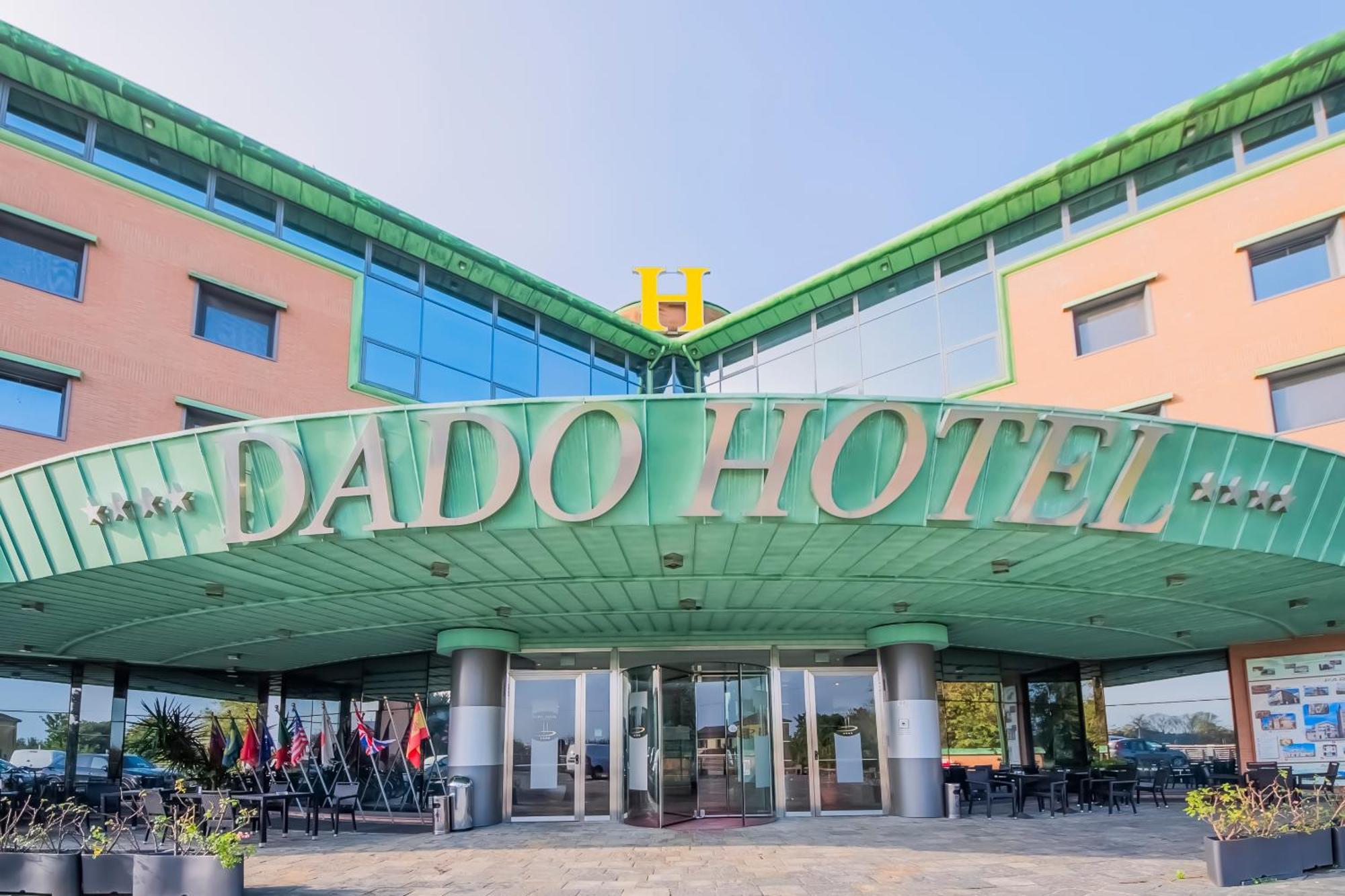 Dado Hotel International Parma Exterior foto